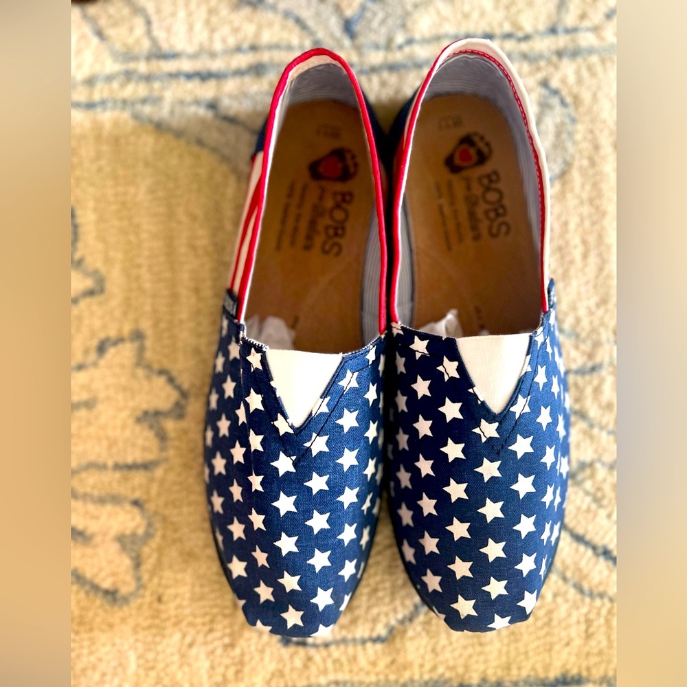 BOBs by Sketchers Patriotic Flats | Size 11 | Red White & Blue Stars | NWOT